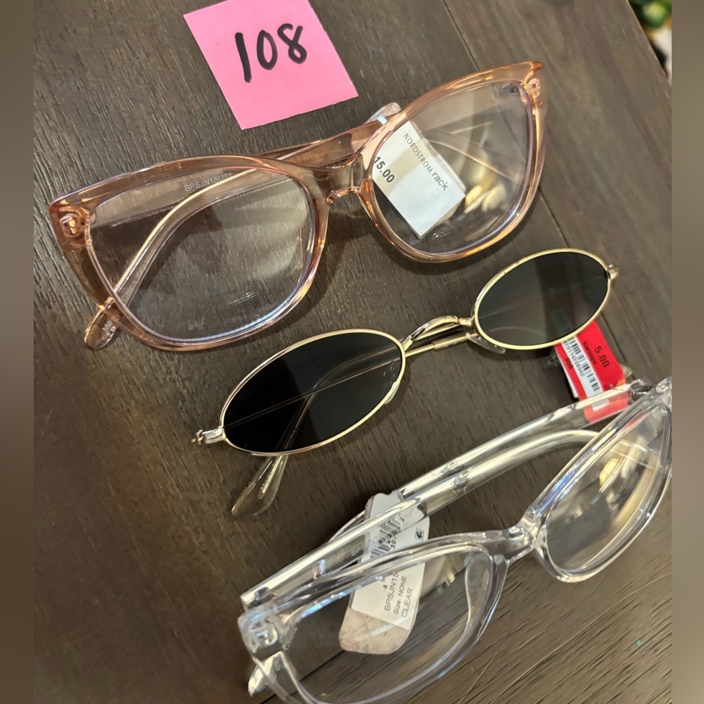 Lot of 3 prs of Stylish Fashion Eyewear/ sunglasses Set - Pink, Brown, Black New